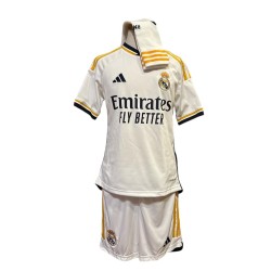 Divisa Completa Home 23/24 Real Madrid.